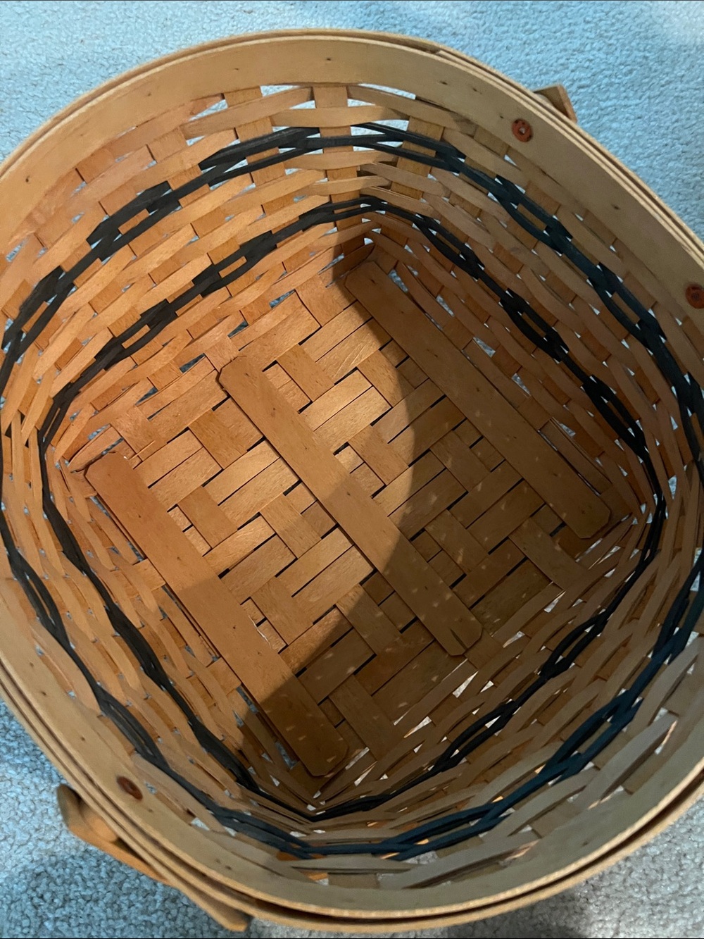 Longaberger Traditions Collection 1996 Basket and Protector - Picture 5 of 7
